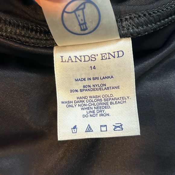 Lands End swim skirt - Picture 7 of 7